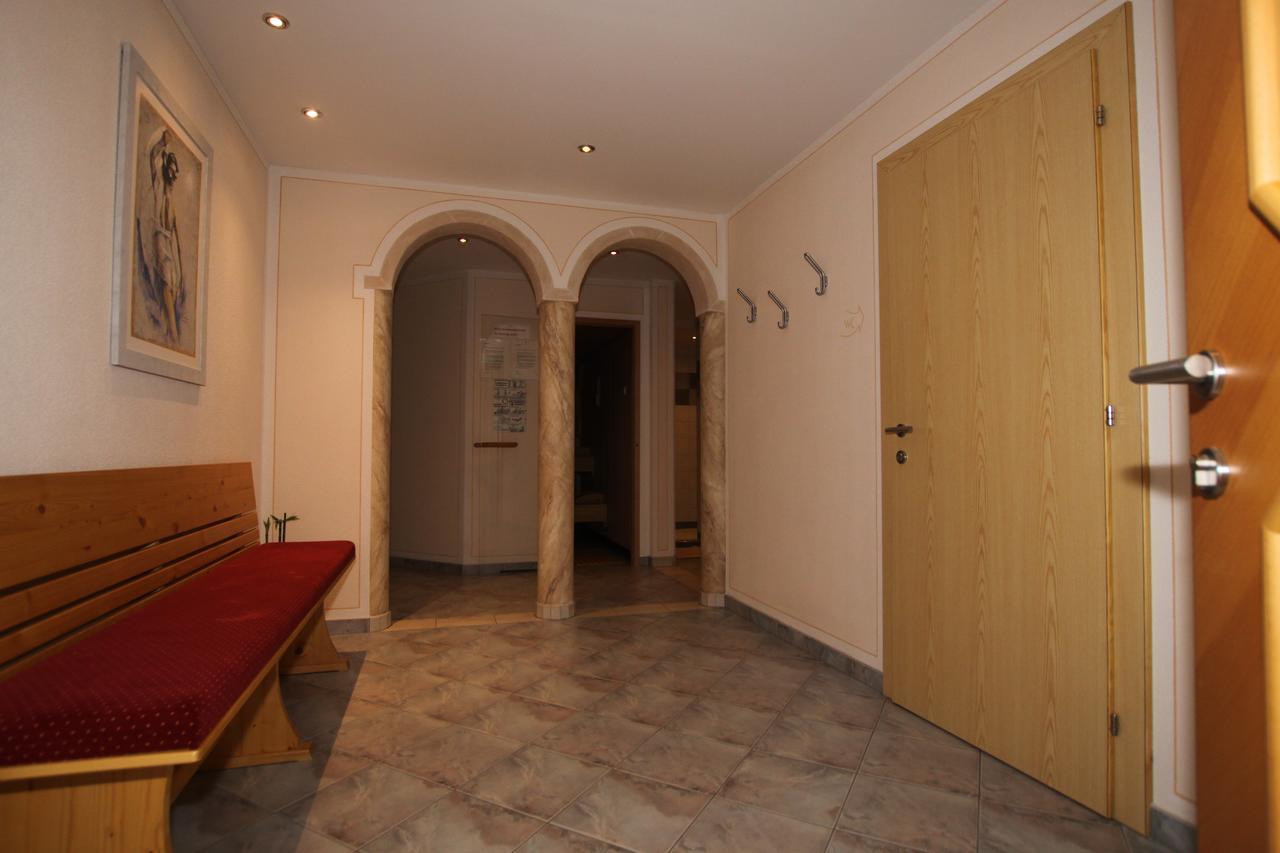 סן אנטון Gaestehaus Alpina מראה חיצוני תמונה