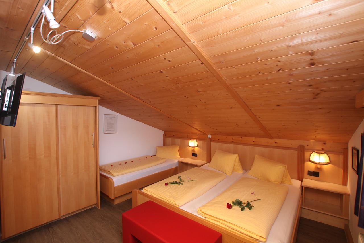 סן אנטון Gaestehaus Alpina מראה חיצוני תמונה