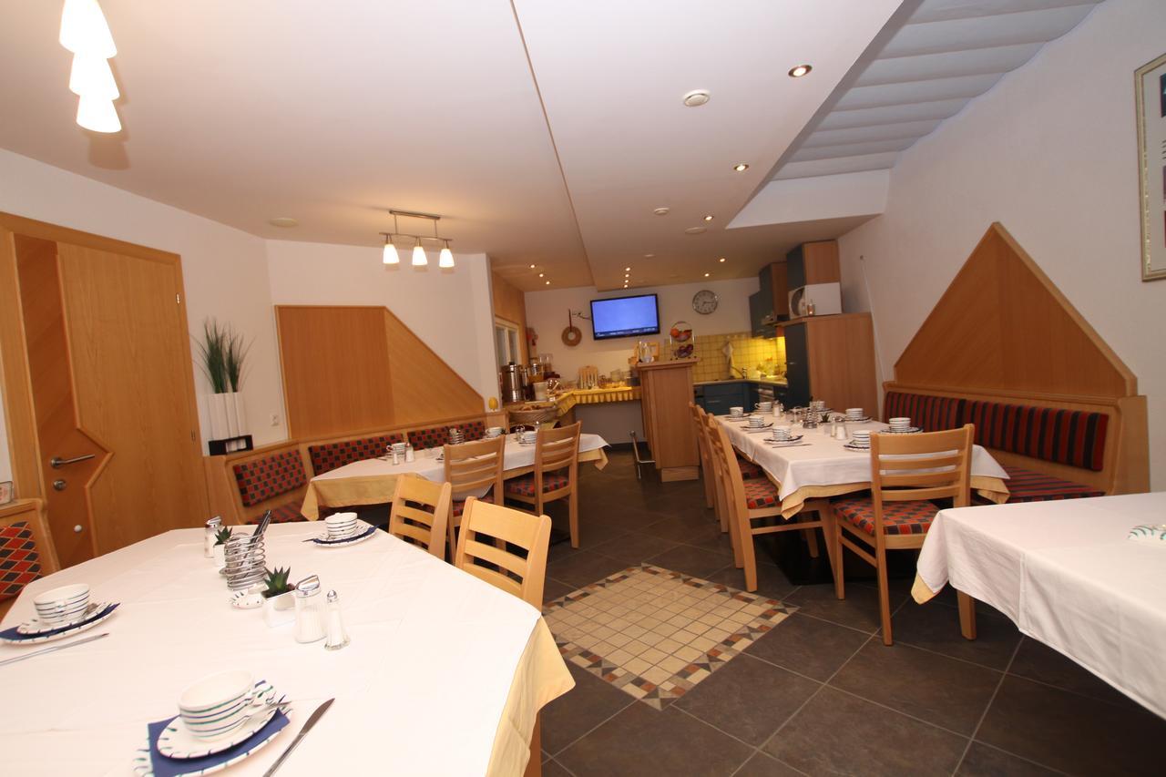 סן אנטון Gaestehaus Alpina מראה חיצוני תמונה